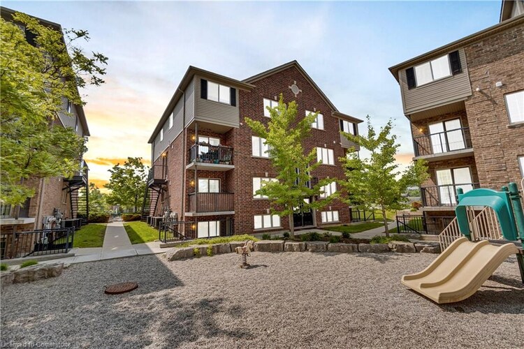 950 Highland Road W, Kitchener, ON, 