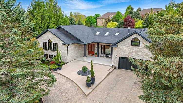 98 Mannheim Crescent, Wilmot, ON, 