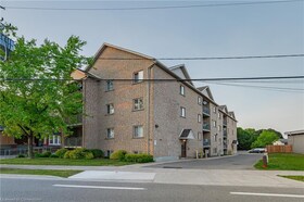 1522 King Street E, Waterloo, ON , MLS #40744214 , Image - 1