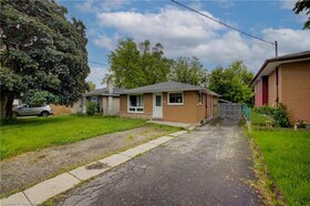 46 Elmwood Avenue, Waterloo, ON , MLS #40736628 , Image - 1