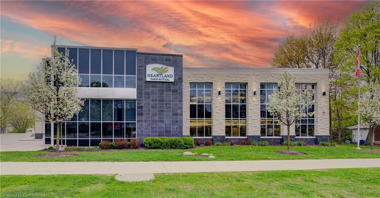 100 Erb Street E, Waterloo, ON, 