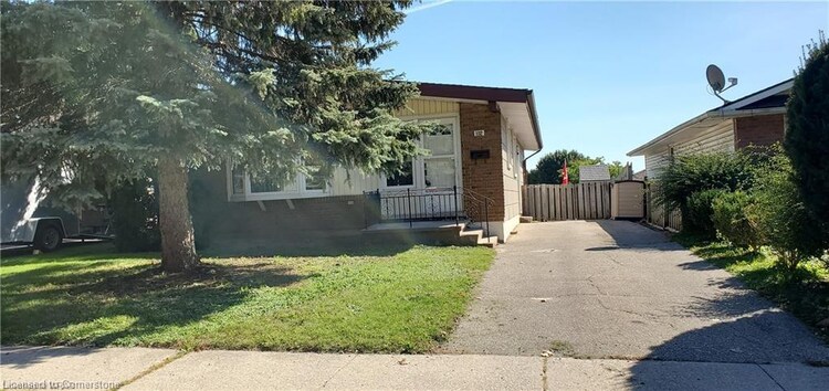 102 Pepperwood Crescent, Kitchener, ON, 