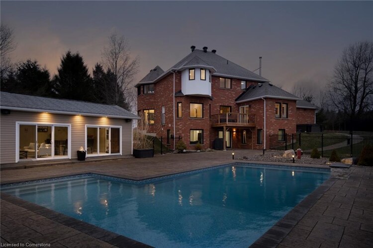 9343 Wellington Rd 22, Erin, ON, Hillsburgh