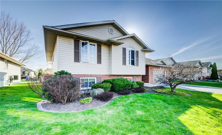 225 Wendy's Lane, Wellington North, ON, Mount Forest