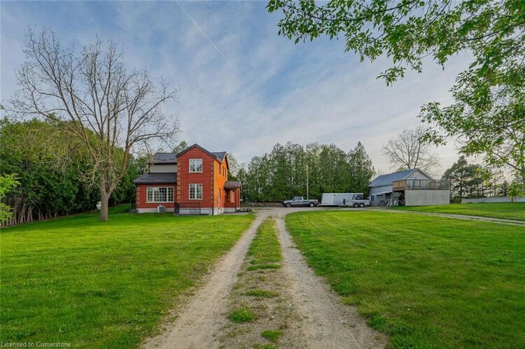 4 Brock Road N, Puslinch, ON, Aberfoyle