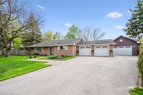 15 Wellington Drive, Wellington, ON , MLS #40734800 , Image - 1