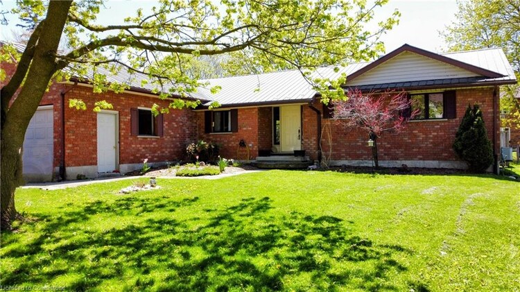 250 Boulton Street, Minto, ON, Palmerston