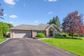 790 Dianne Crescent, Wellington, ON , MLS #40751280 , Image - 1