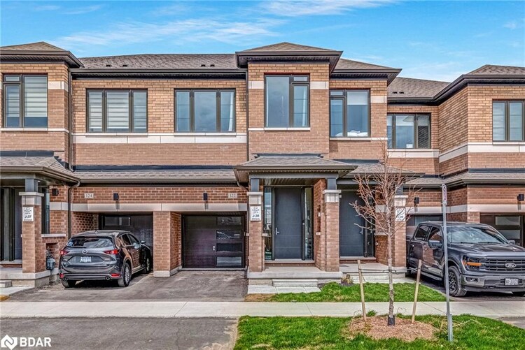 122 Turnberry Lane, Barrie, ON, Painswick South