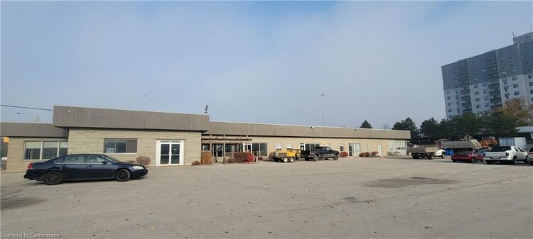 808 Courtland Avenue E, Kitchener, ON, 