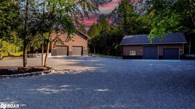 4571 Aspdin Road, Muskoka, ON , MLS #40730382 , Image - 1