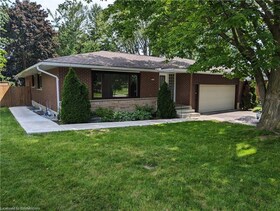 26 Springbank Crescent, Waterloo, ON , MLS #40747992 , Image - 1