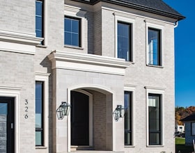 326 Manhattan Drive, Middlesex, ON , MLS #X13827084 , Image - 1