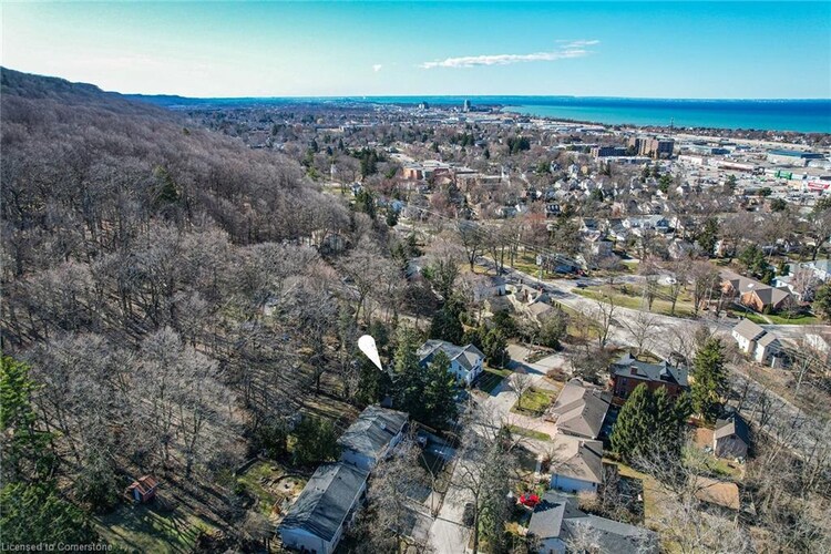 104 Gibson Street, Grimsby, ON, 