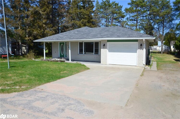 18 Tebby Boulevard, South River, ON, 