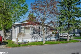 40 Bullfrog Dr, Wellington, ON , MLS #40744213 , Image - 1