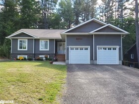 202 Vel-Dor Crescent Crescent, Muskoka, ON , MLS #40733424 , Image - 1