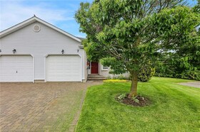 7 Village Drive, Niagara, ON , MLS #40752411 , Image - 1