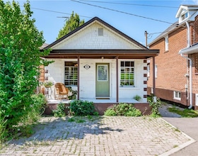 1104 Haig Boulevard, Peel, ON , MLS #40749246 , Image - 1