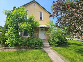 102 Cedar Street, Waterloo, ON , MLS #40740903 , Image - 1