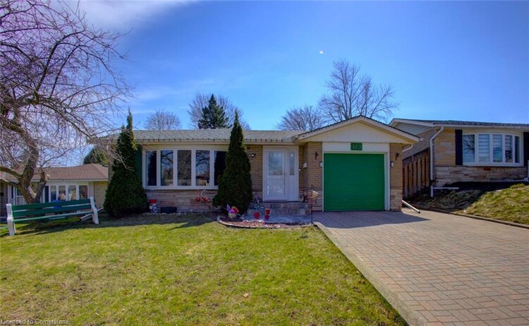 173 Hazelglen Drive, Kitchener, ON, 