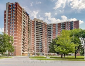 121 Trudelle Street, Toronto, ON
