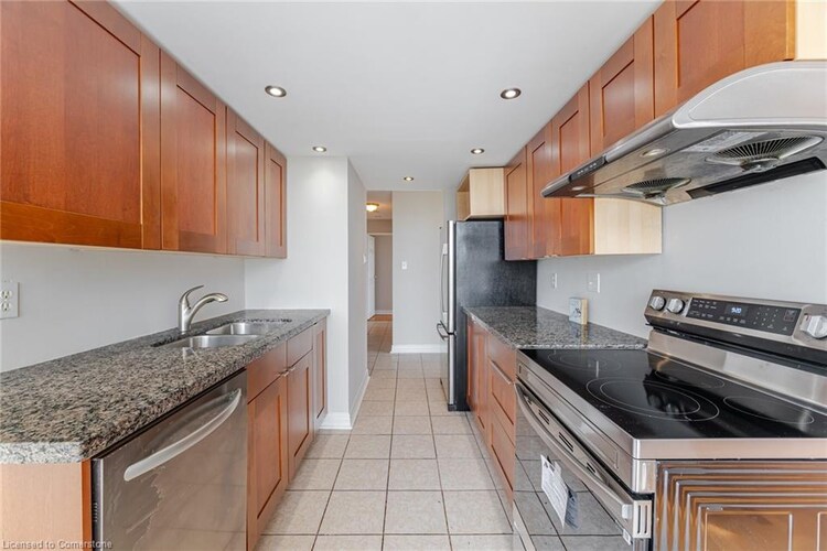 10 Markbrook Lane, W10, ON, Mount Olive-Silverstone-Jamestown