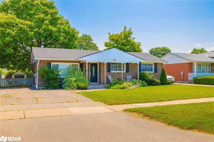 232 Lakeshore Road, St. Catharines, ON, 