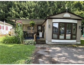 580 Beaver Creek Road, Waterloo, ON , MLS #40752593 , Image - 1