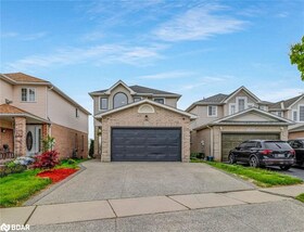 175 Hollyridge Crescent, Waterloo, ON , MLS #40748526 , Image - 1