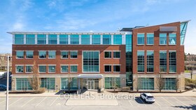 1 Chrysalis Way, Ottawa, ON