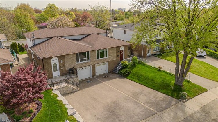 3419 Homark Drive, Mississauga, ON, Applewood