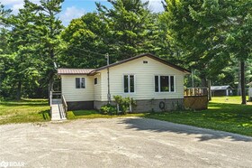 332 Baxter Loop Road, Muskoka, ON , MLS #40751976 , Image - 1