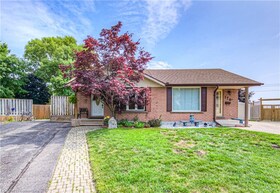 176 Coghill Place, Waterloo, ON , MLS #40752625 , Image - 1