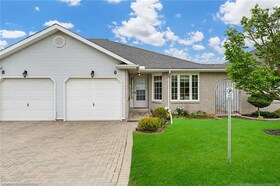 6 Village Drive, Niagara, ON , MLS #40726785 , Image - 1