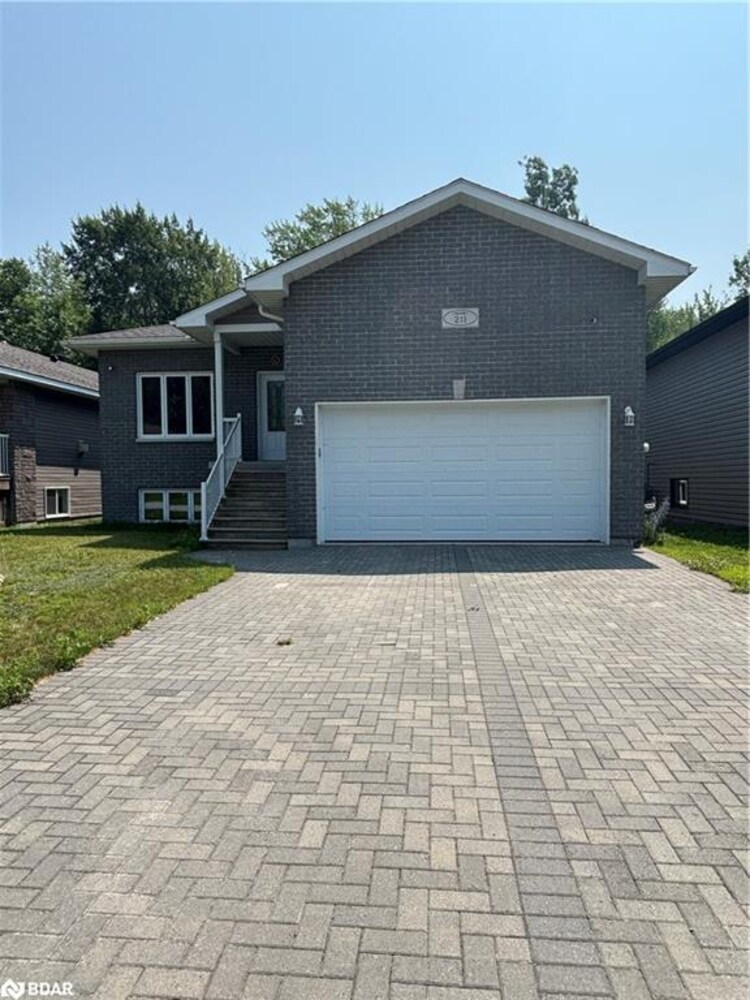 211 Thelma Avenue, North Bay, ON, 