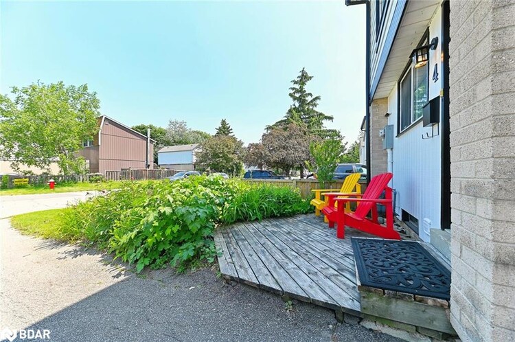 4 Greenfield Square, Brampton, ON, Northgate