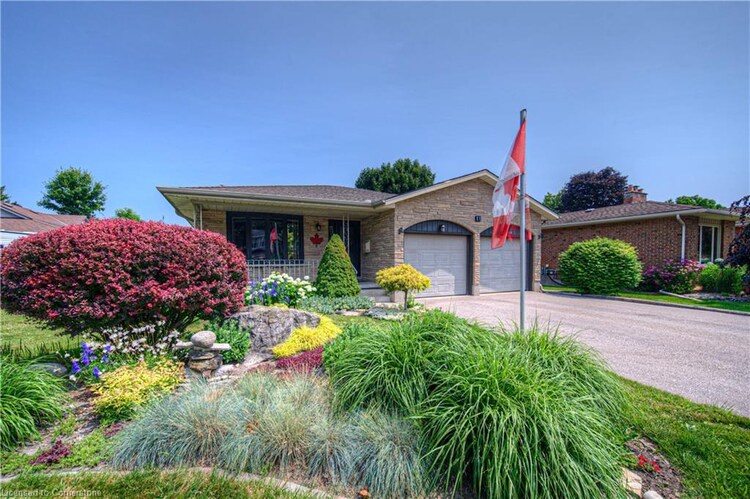 11 Ronald Road, Cambridge, ON, 