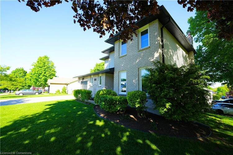 204 Quinte Court, Kitchener, ON, 