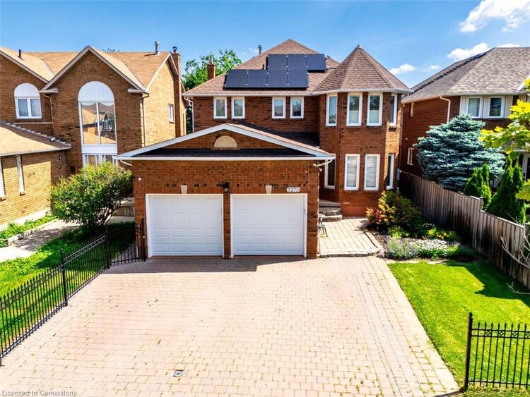 5275 Thornwood Drive, Mississauga, ON, Hurontario