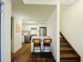 1095 Douglas McCurdy Common, Peel, ON , MLS #W13509392 , Image - 1