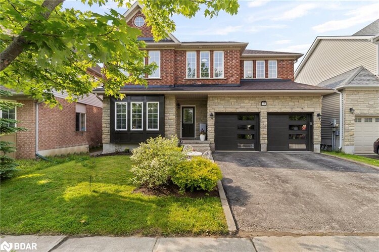 17 Cranberry Lane, Barrie, ON, 400 West