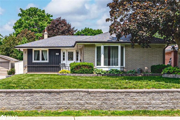 110 Melrose Avenue, Barrie, ON, Codrington