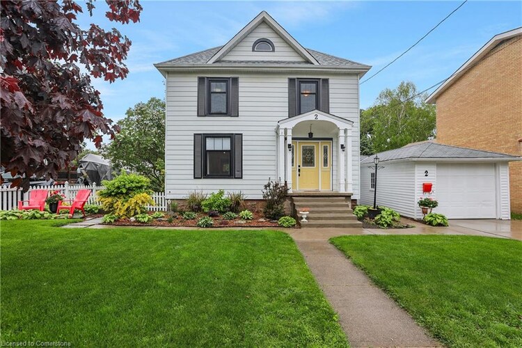 2 Kidd Avenue, Grimsby, ON, 
