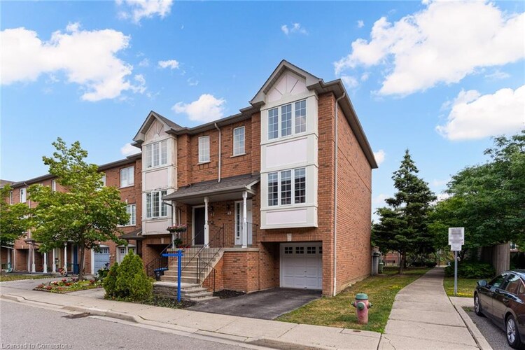 80 Acorn Place, Mississauga, ON, Hurontario