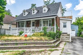 8 Dufferin Street, Simcoe, ON , MLS #40742357 , Image - 1