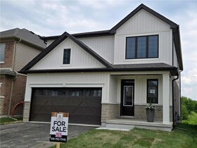 437 Westhaven Street, Waterloo, ON , MLS #40577452 , Image - 1