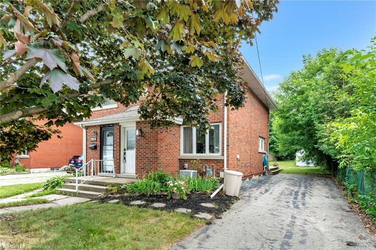 195 Erb Street E, Waterloo, ON, 
