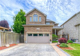 7 Yates Avenue, Waterloo, ON , MLS #40742607 , Image - 1