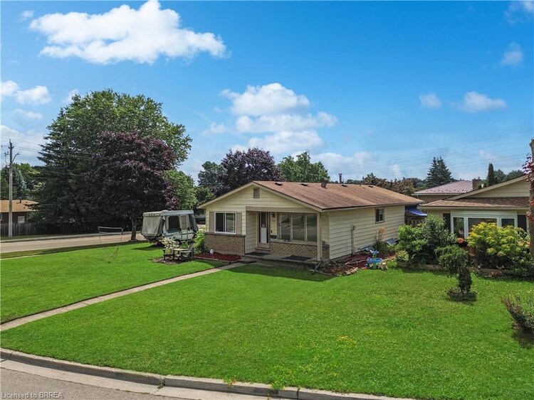 142 Pinedale Drive, Kitchener, ON, 